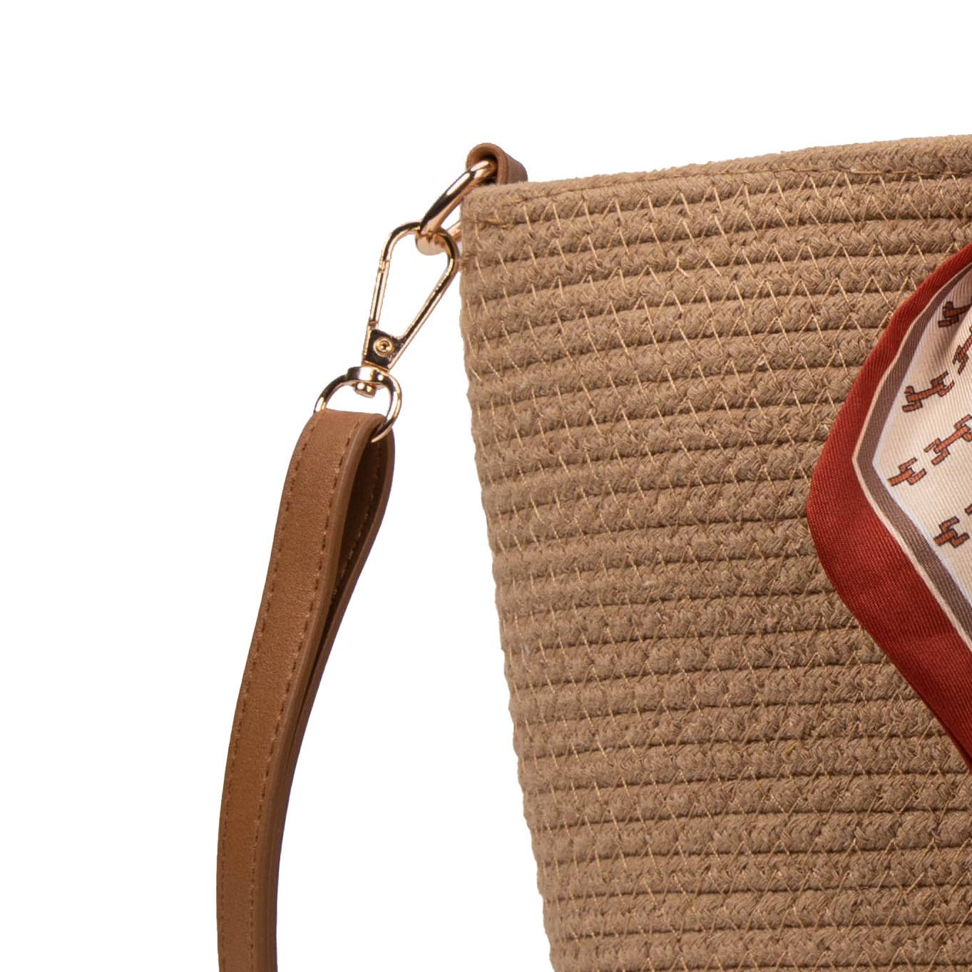 Sac raphia bohème avec foulard