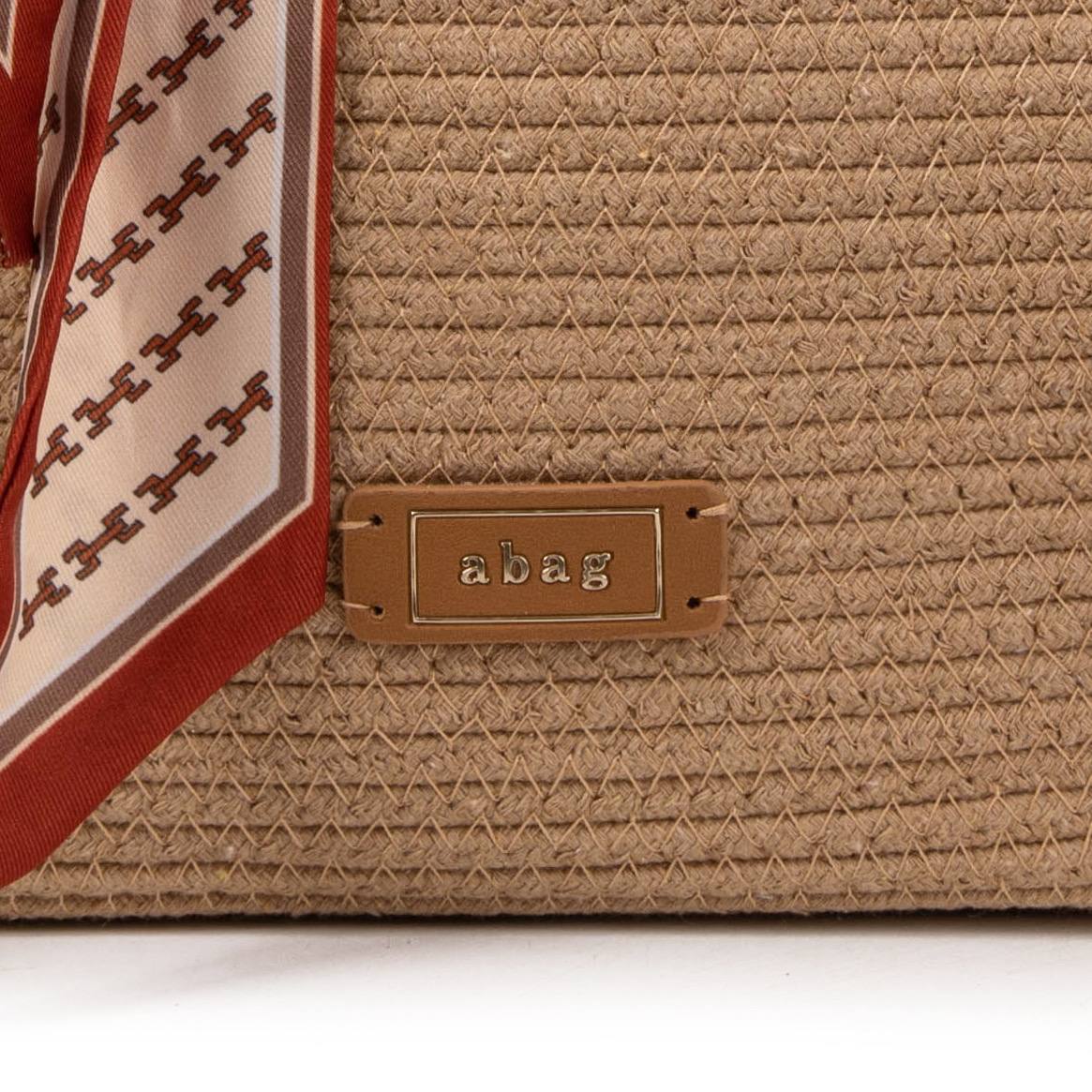 Sac raphia bohème avec foulard